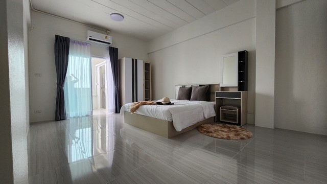 For Sale : Room at Koh Sirey, 1 Bedroom 1 Bathroom, 4th flr.