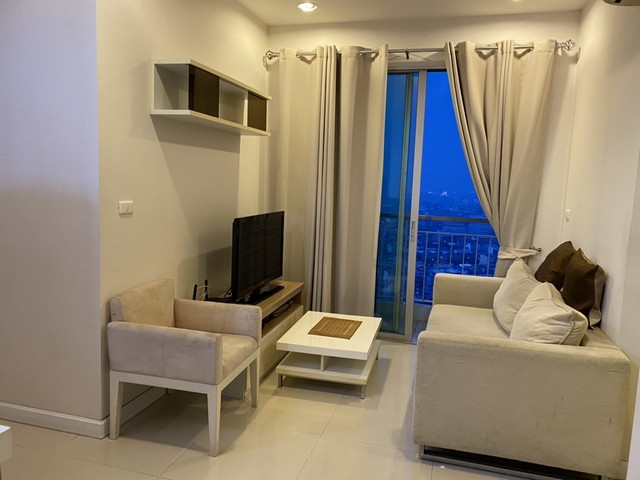 ID : 2133 condo Q House Sathorn 2 BEDROOM 70 SQUARE METER 25000 THB ใกล้กับ BTS กรุงธนบุรี เล่นใหญ่