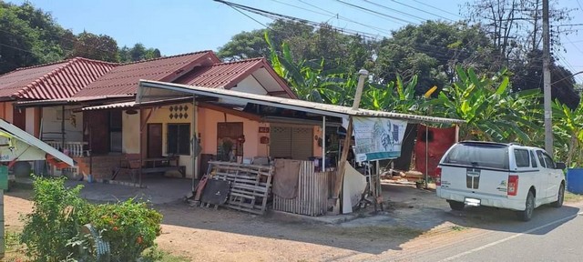 บ้านเดี่ยว 1 ชั้น ติดถนนสายหลัก ต.ในเมือง อ.พิชัย จ.อุตรดิตถ์