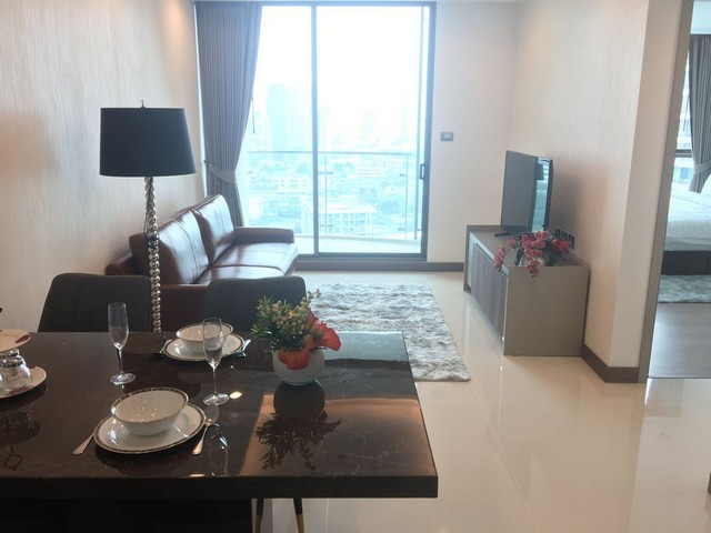 Supalai Oriental Sukhumvit 39 safe livable 19th floor BTS Phrom Phong