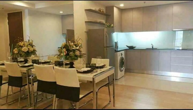 15 Sukhumvit Residence safe peaceful livable 20th floor BTS Nana