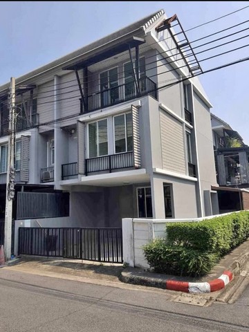 บ้าน หมู่บ้านอารียาเดลี่ ลาดปลาเค้า 23 ตาราง-วา 0 NGAN 0 RAI 3 BEDROOM 4690000 บาท. SECRET DEAL!!