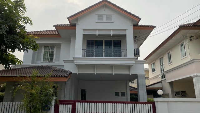 ID : pm084 RENT บ้าน หมู่บ้านธารา ราชพฤกษ์-ปิ่นเกล้า 54 Square Wah 25000 THAI BAHT ใกล้ โรงเรียนเพลินพัฒนา ราคาดีสุด