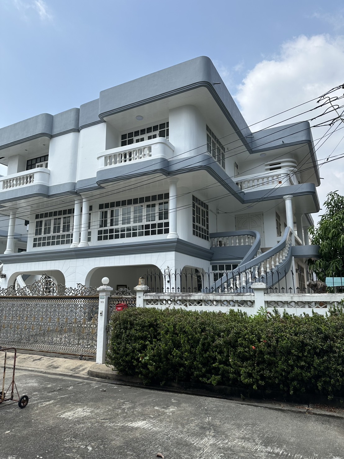 ✨ ขายบ้านเดี่ยว หมู่บ้านอารียา สวนา 1 อยู่ถนนเมน ติดถนนเกษตร-นวมินทร์ ทำเลดีเยี่ยม เดินทางสะดวก