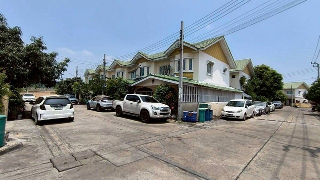 ขายทาวน์เฮ้าส์ 2 ชั้น หมู่บ้านพิศาล โครงการ 3