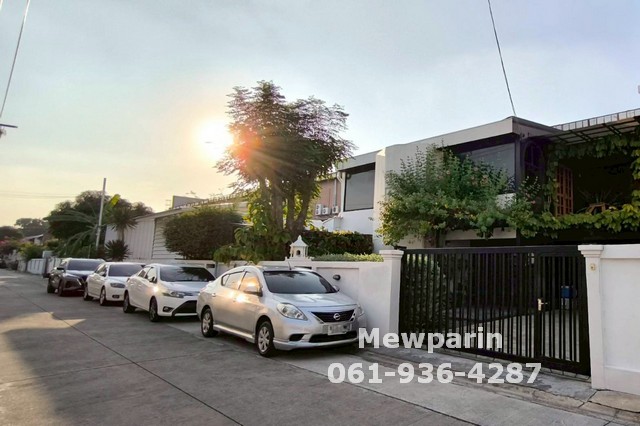 ขายบ้าน ทาวน์ อิน ขนาด 131 ตร.วา บ้านเดี่ยว 2 ชั้น