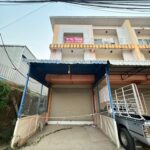 ขายขาดทุนอาคารพาณิชย์ 3 ชั้น ติดถนนสายแม่สอด-อุ้มผาง