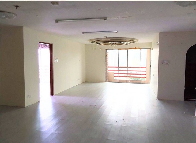 มาสเตอร์วิว เอ็กเซ็กคิวทิฟ เพลส 118.50 ตร.ม 2 นอน