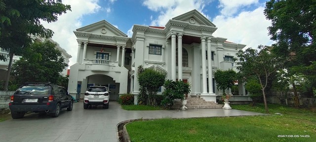 ให้เช่าและขายบ้านเดี่ยว 2 ชั้น หมู่บ้านเอกไพลิน ศรีด่าน ศรีนครินท