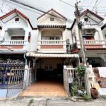 หมู่บ้าน เลิศอุบล ห้าแยกวัชรพล