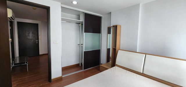 ขายด่วน คอนโด ไดมอนด์ รัชดา ซิตี้ พลัส ติด MRT ห้วยขวาง ราคา1.9ลบ