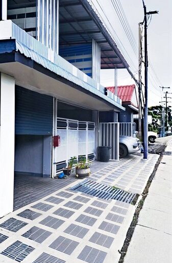 ขายทาวเฮ้าส์ 2 ชั้น หมู่บ้านพนาสนธิ์ 2 ซ.นิมิตรใหม่ 1