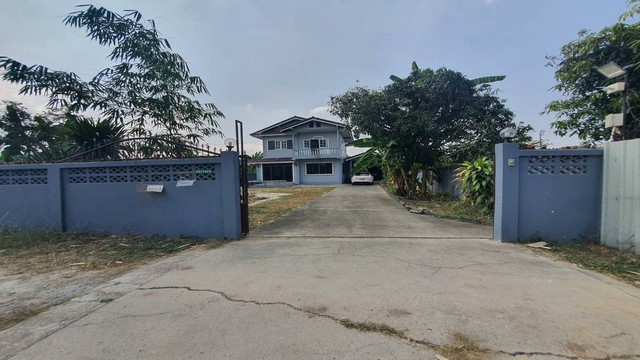 ขายถูกมาก บ้านสวนนนทบุรี บ้านรีโนเวทแล้ว ใกล้เมือง เดินทางสะดวก