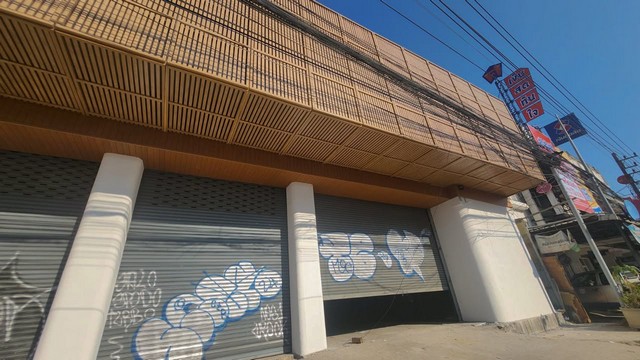 ให้เช่าโกดัง แถม ออฟฟิศ ใกล้เซ็นเฟส เชียงใหม่