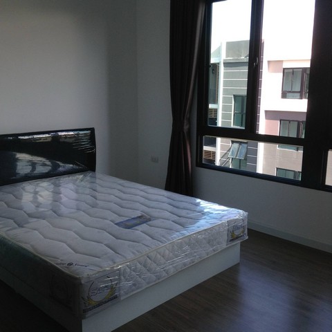 ให้เช่าไอคอนโด ศาลายา 2 เดอะ แคมปัส ชั้น 8 อาคาร B วิวสระว่ายน้ำ