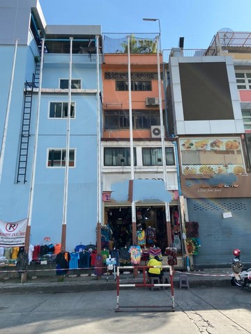 ขายอาคารพาณิชย์ 5 ชั้น ย่านประตูน้ำ พร้อมผู้เช่า ใกล้ตึกใบหยก