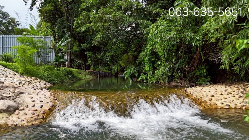 ขายบ้านสวน 2 หลัง ที่ดินติดลำธาร ต.สาริกา อ.เมืองนครนายก