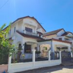 ขายบ้านเดี่ยว 70 ตารางวา หมู่บ้านเบญจรงค์ ซอยรามคำแหง178 ใกล้ โรงพยาบาลนวมินทร์ 9 โรงพยาบาลนพรัตนราชธานี มหาวิทยาลัยเกษมบัณฑิต วิทยาเขต ร่มเกล้า โทร 081-4012278