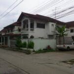 บ้าน 2 ชั้น หลังมุม บางบอน3 ทำเลดี อยู่ถนนเมนเพชรสยาม3