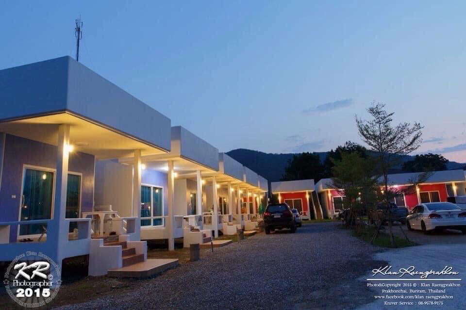 ขายที่ดินพร้อมรีสอร์ท ติดทะเล หาดเจ้าหลาว จันทบุรี 2 ไร่ 40 ตารางวา เพียง 30 ลบ.