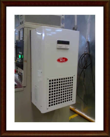 จำหน่ายติดตั้งแอร์ตู้คอนโทรล วิเคราะห์งานฟรี ทำไม “ต้องติดแอร์ตู้คอนโทรล” Cabinet Air กับ Air Cool TecH?