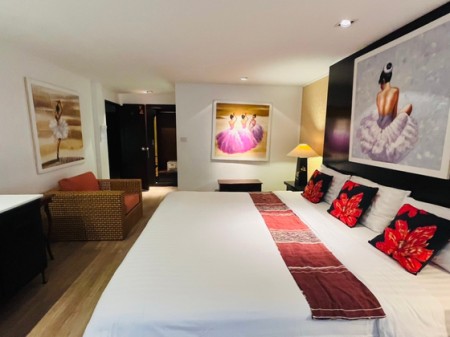 ที่พักป่าตองราคาถูกสุด650บ Baipho Lifestyle Hotel โรงแรมสไตล์บูทีค ถนน รัษฎาอุทิศ 200 ปี ป่าตอง ภูเก็ต ใกล้ชายหาด