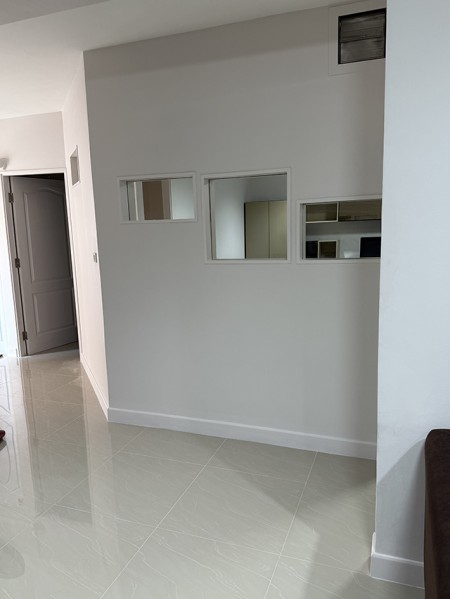 Condo near MRT Tao Poon condo For rent and Sale, Tao Poon Large size condo For rent and Sale