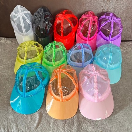 รับผลิตซองกันน้ำสกรีนโลโก้ราคาถูก งานพรีเมี่ยมสำหรับสงกรานต์ ที่ “แจกแล้วคนหยิบใช้จริง” ไม่ใช่ของแถมที่วางทิ้ง! ขอแบบสกรีนโลโก้ฟรี