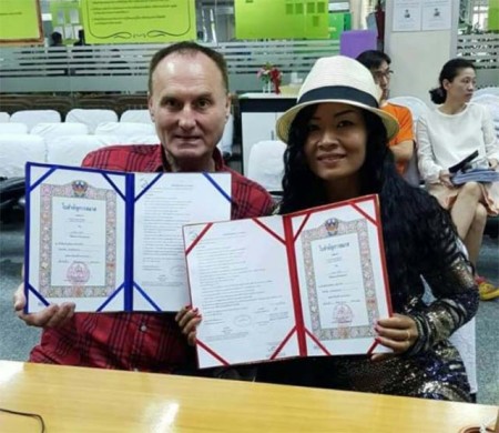 รับทำวีซ่าหลังสมรสกับชาวต่างชาติ รวดเร็ว บริการกฎหมายสมรสชาวไทยกับต่างชาติ ดูแลทุกขั้นตอน ชาติ รับรองเอกสารที่กรมการกงสุล