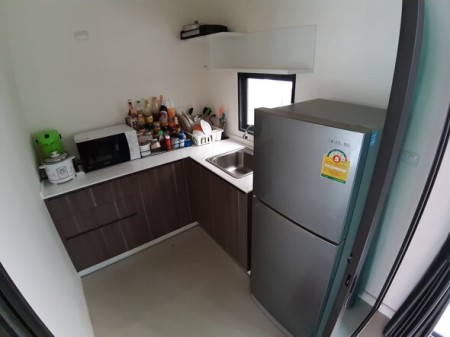 ขายด่วนทาวน์โฮมนนทบุรี ราคาถูก Town Avenue Merge รัตนาธิเบศร์ บ้านมือสองสภาพใหม่ แสนสิริ