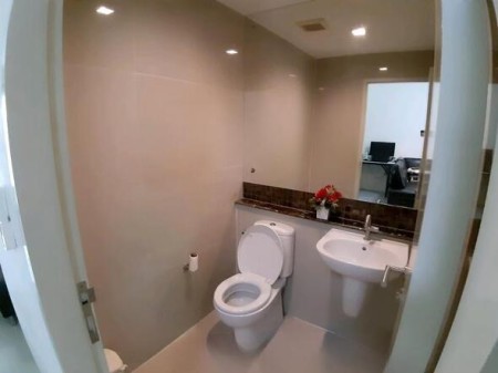 ขายด่วนทาวน์โฮมนนทบุรี ราคาถูก Town Avenue Merge รัตนาธิเบศร์ บ้านมือสองสภาพใหม่ แสนสิริ