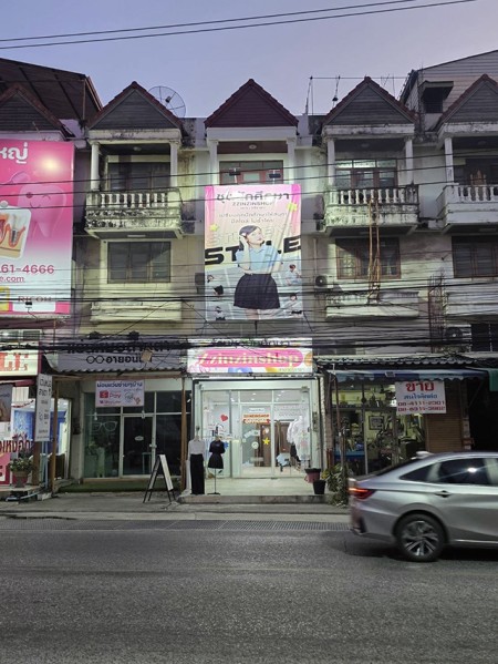 รับผลิตเสื้อผ้า เสื้อคณะ เสีื่อรุ่น มอเกษตรศรีราชา