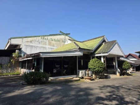 ขายโรงงานอุตสาหกรรมการผลิต เชียงใหม่ ต้องการนายหน้า ขายโกดังสินค้าศูนย์กระจายสินค้า หางดง ราคาต่อรองได้ พร้อมใบอนุญาต รง.4 ราคาคุ้ม