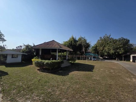 ขายโรงงานอุตสาหกรรมการผลิต เชียงใหม่ ต้องการนายหน้า ขายโกดังสินค้าศูนย์กระจายสินค้า หางดง ราคาต่อรองได้ พร้อมใบอนุญาต รง.4 ราคาคุ้ม