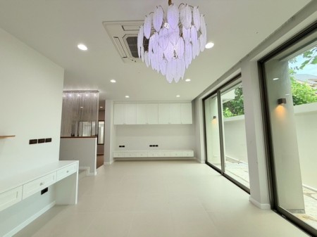 บ้านเดี่ยวหรู Private Nirvana THROUGH หลัง CDC แต่งครบ พร้อมอยู่